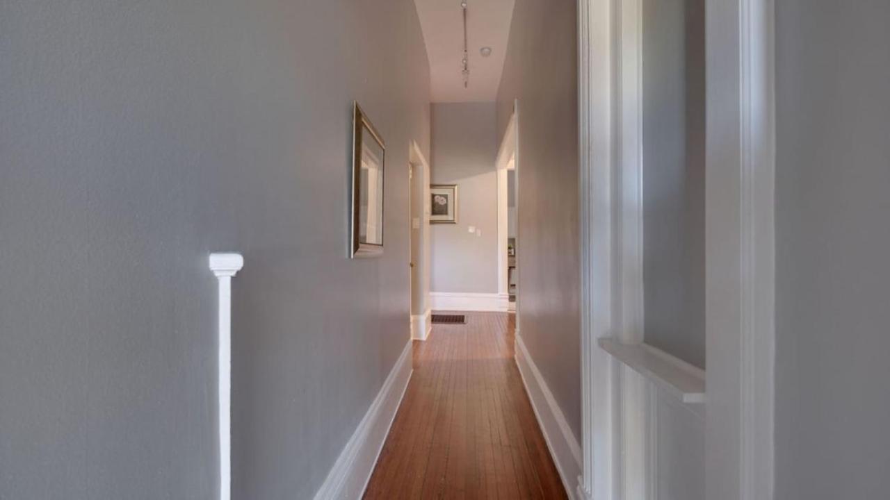 Elegant 2 Bed Directly On Forsyth Park Apartman Savannah Kültér fotó